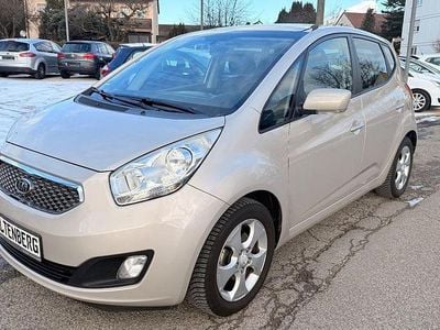 Silber Gebraucht 2011 Kia Venga Spirit Kleinwagen | 4.299 € (Fairer Preis)