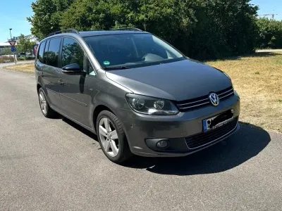 Gebraucht VW Touran Match 140 PS (102 kW) 2012 Grau Van / Kleinbus