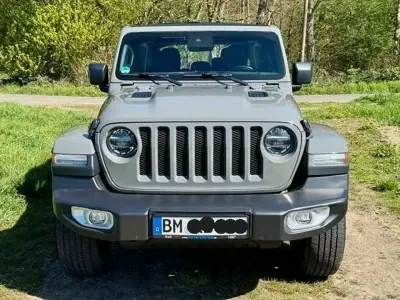 Gebraucht Jeep Wrangler Unlimited Sahara 272 PS (200 kW) 2021 Grau SUV