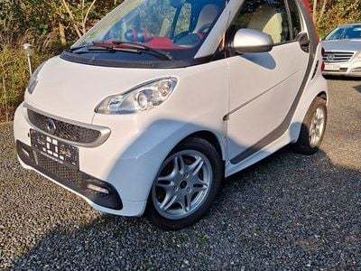 Gebraucht Smart ForTwo Cabrio Passion 71 PS (52 kW) 2014 Weiß Cabrio