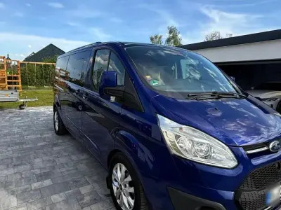 Gebraucht Ford Tourneo 170 PS (125 kW) 2017 Blau Van / Kleinbus