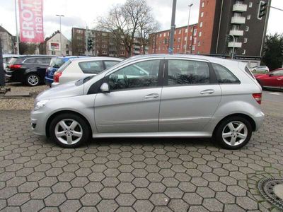 gebraucht Mercedes B180 Automatic HU 3.2026 Navi Panoramadach Temp Klima