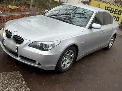 Gebraucht BMW 523 177 PS (130 kW) 2007 Silber Limousine
