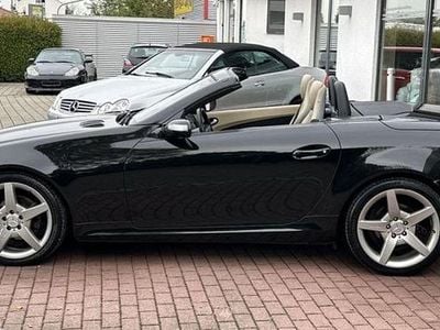 Usata Mercedes SLK200 163 CV (119 kW) 2006 Nero Cabrio