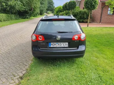 Gebraucht VW Passat Individual 140 PS (102 kW) 2008 Schwarz Kombi