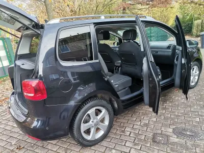 Gebraucht VW Touran Cup 143 PS (105 kW) 2015 Van / Kleinbus