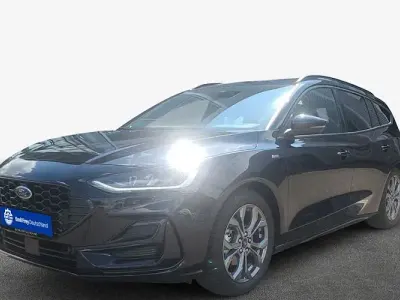 Gebraucht Ford Focus ST-Line X 155 PS (114 kW) 2024 Agate black metallic Kombi