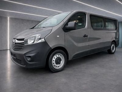 Gebraucht Opel Vivaro 95 PS (69 kW) 2017 Grau Van / Kleinbus