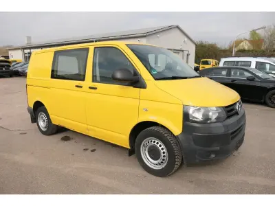 Gebraucht VW Transporter 84 PS (61 kW) 2013 Ginstergelb r1032 Van