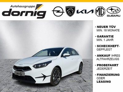 Cararra weiß Neu 2025 Kia Ceed Spirit Kleinwagen | 29.740 € (Teuer)