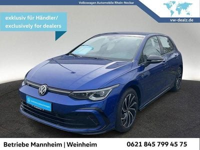 Gebraucht VW Golf VIII R-line 150 PS (110 kW) 2022 Lapiz blue metallic Limousine