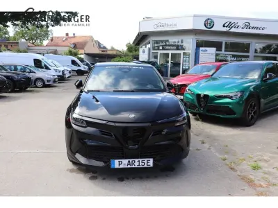 Gebraucht Alfa Romeo Junior Edizione Speciale 114 kW (156 PS) 2026 Nero tortona SUV