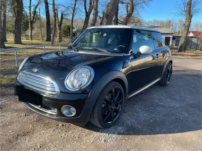 Gebraucht Mini Cooper 120 PS (88 kW) 2008 Schwarz Kleinwagen