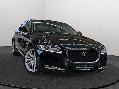 Second-hand Jaguar XF Prestige 179 CP (131 kW) 2015 Negru Berlinǎ