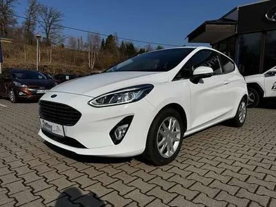 Gebraucht Ford Fiesta Titanium 101 PS (74 kW) 2017 Frostweiß Kleinwagen