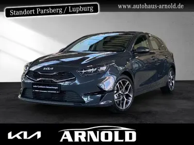 Gebraucht Kia Ceed Spirit 140 PS (102 kW) 2025 Grau Kleinwagen