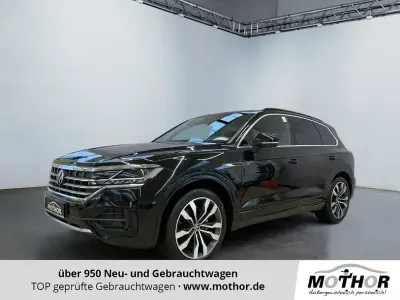 Gebraucht VW Touareg R-line 286 PS (210 kW) 2023 Grenadillschwarz metallic SUV