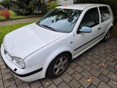 VW Golf IV