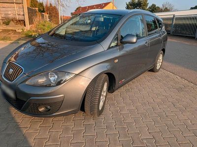 Gebraucht Seat Altea XL 140 PS (102 kW) 2014 Grau Van / Kleinbus