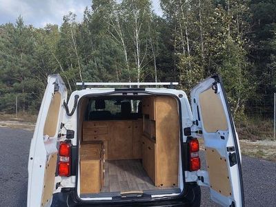 Weiß Gebraucht 2017 Citroën Jumpy Van / Kleinbus | 16.500 €