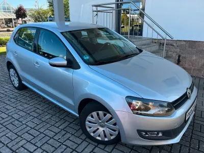 Gebraucht VW Polo Comfortline 90 PS (66 kW) 2011 Silber Kleinwagen