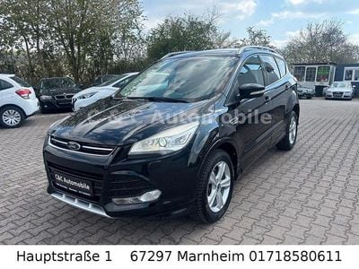 Usado Ford Kuga Individual 163 HP (119 kW) 2015 Preto SUV