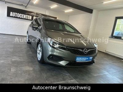 Usado Opel Astra Elegance 122 HP (89 kW) 2019 Cinzento Carrinha