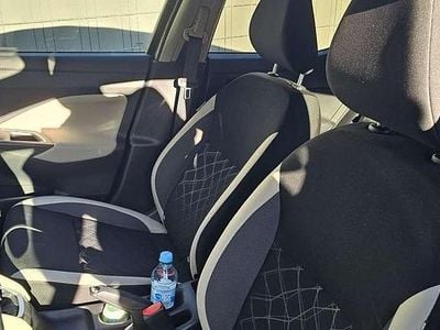 Begagnad Nissan Kiiro 92 HK (67 kW) 2023 Grå Sedan