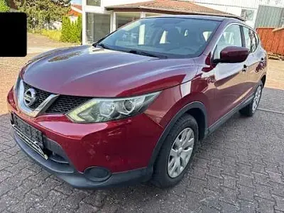 Gebraucht Nissan Qashqai Visia 116 PS (85 kW) 2016 Rot SUV