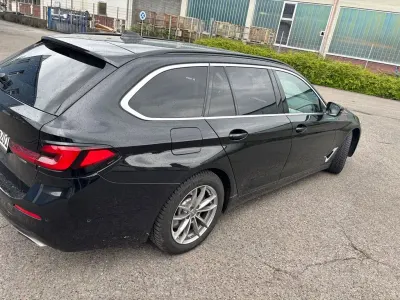 Używany BMW 530 Performance 286 KM (210 kW) 2023 Czarny Sedan/Limuzyna