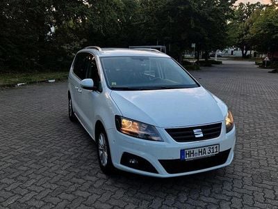 Weiß Gebraucht 2017 Seat Alhambra Van / Kleinbus | 11.699 € (Superpreis)