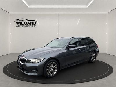 Schwarz Gebraucht 2021 BMW 320 Sport Line Kombi | 25.990 € (Guter Preis)