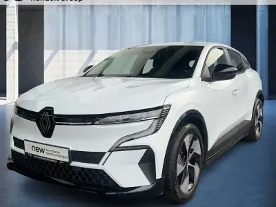 Brugt Renault Megane E-Tech Equilibre 96 kW (131 HK) 2022 Hvid Sedan