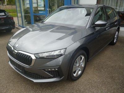 Neu Skoda Scala Selection 116 PS (85 kW) 2025 Grau Kleinwagen