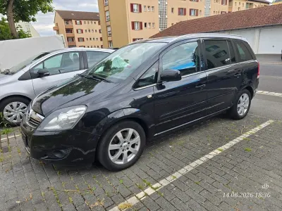 Gebraucht Opel Zafira 125 PS (91 kW) 2012 Schwarz Van / Kleinbus