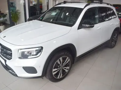Gebraucht Mercedes GLB200 Progressive 163 PS (119 kW) 2021 Andere SUV