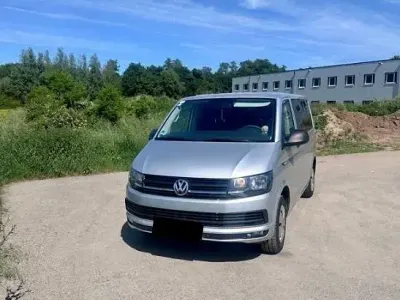 Gebraucht VW Multivan 150 PS (110 kW) 2016 Silber Van / Kleinbus