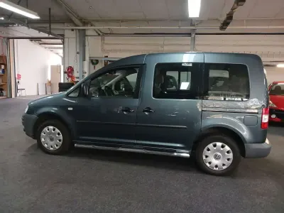 Gebraucht VW Caddy Life 105 PS (77 kW) 2005 Grau Van / Kleinbus