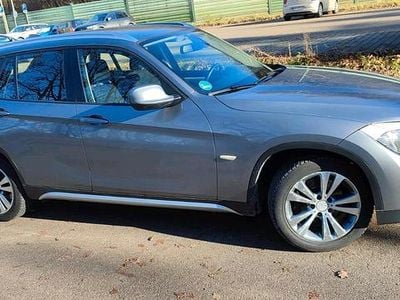 Grau Gebraucht 2012 BMW X1 SUV | 7.500 € (Fairer Preis)