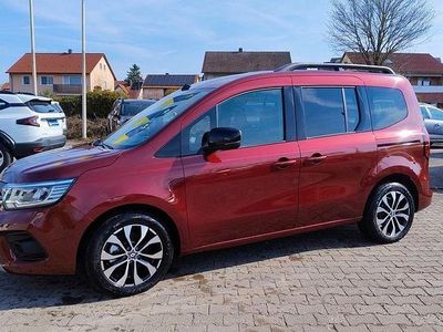 Usata Renault Kangoo Techno 89 kW (122 CV) 2023 Rosso Monovolume