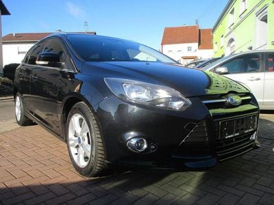 Schwarz Gebraucht 2012 Ford Focus Limousine | 5.999 € (Teuer)