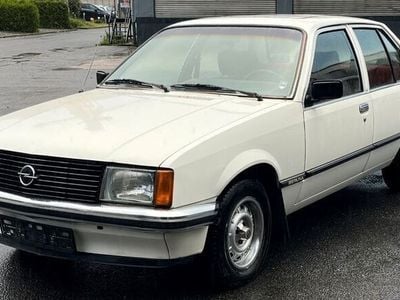 Weiß Gebraucht 1978 Opel Rekord Limousine | 2.700 €