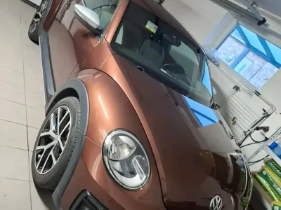 Gebraucht VW Beetle 150 PS (110 kW) 2016 Braun Kleinwagen