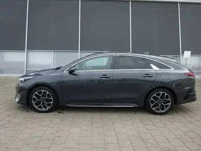 Gebraucht Kia ProCeed GT-Line 160 PS (117 kW) 2022 Grau Kombi