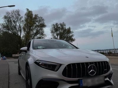 Mercedes A45 AMG