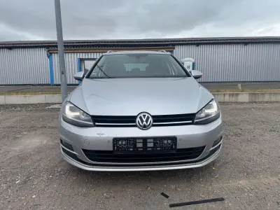 Gebraucht VW Golf VII Highline 150 PS (110 kW) 2014 Silber Kombi