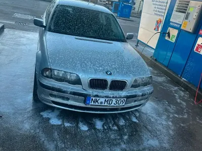 Gebraucht BMW 320 150 PS (110 kW) 1998 Andere farben Limousine