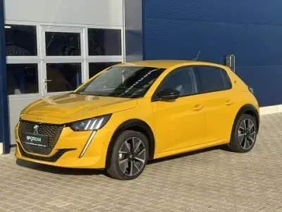 Gebraucht Peugeot e-208 Allure 100 kW (136 PS) 2020 Faro gelb metallic Kleinwagen