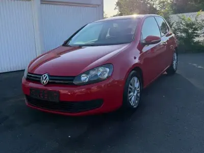 Gebraucht VW Golf VI 102 PS (75 kW) 2010 Tornadorot Kleinwagen