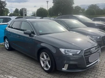 Gebraucht Audi A3 Design 115 PS (84 kW) 2017 Grau Limousine